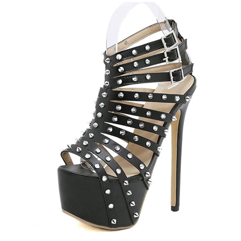 Love Buzz Pump Sandals