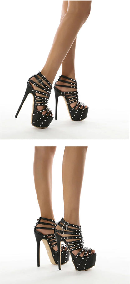 Love Buzz Pump Sandals