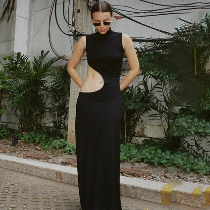 Dark Reliance Maxi Dress