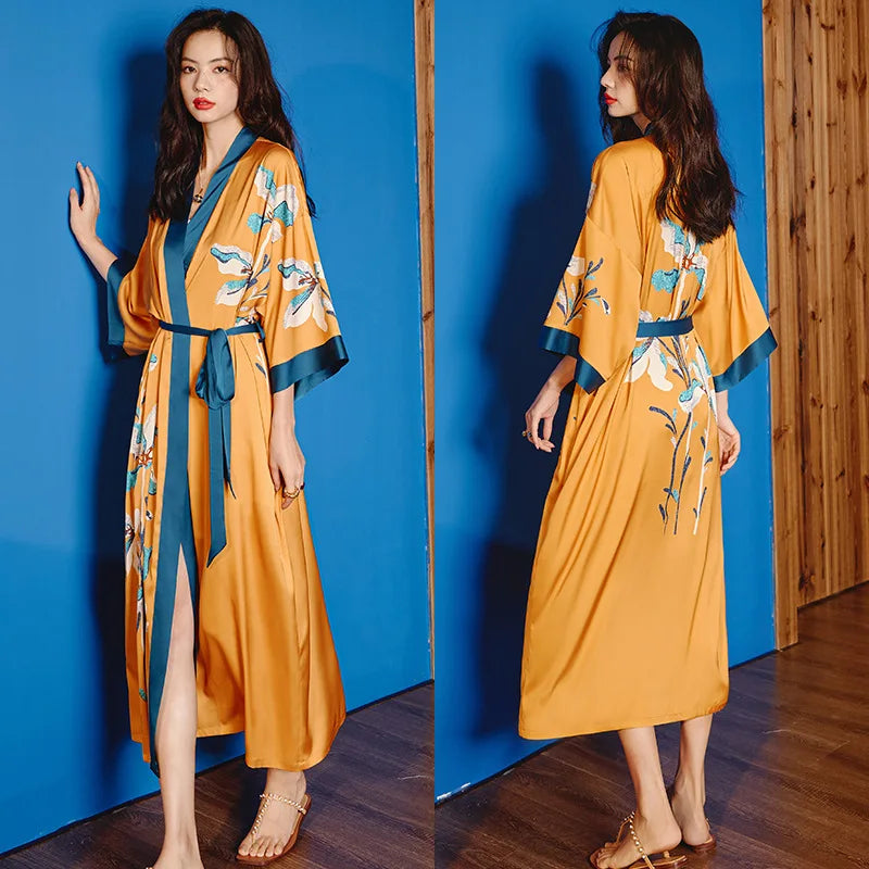 Snooze Crown Sleeping Robe