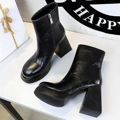 Dark Embrace Boots