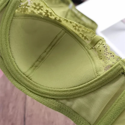 She's So Flirtatious Bra Set