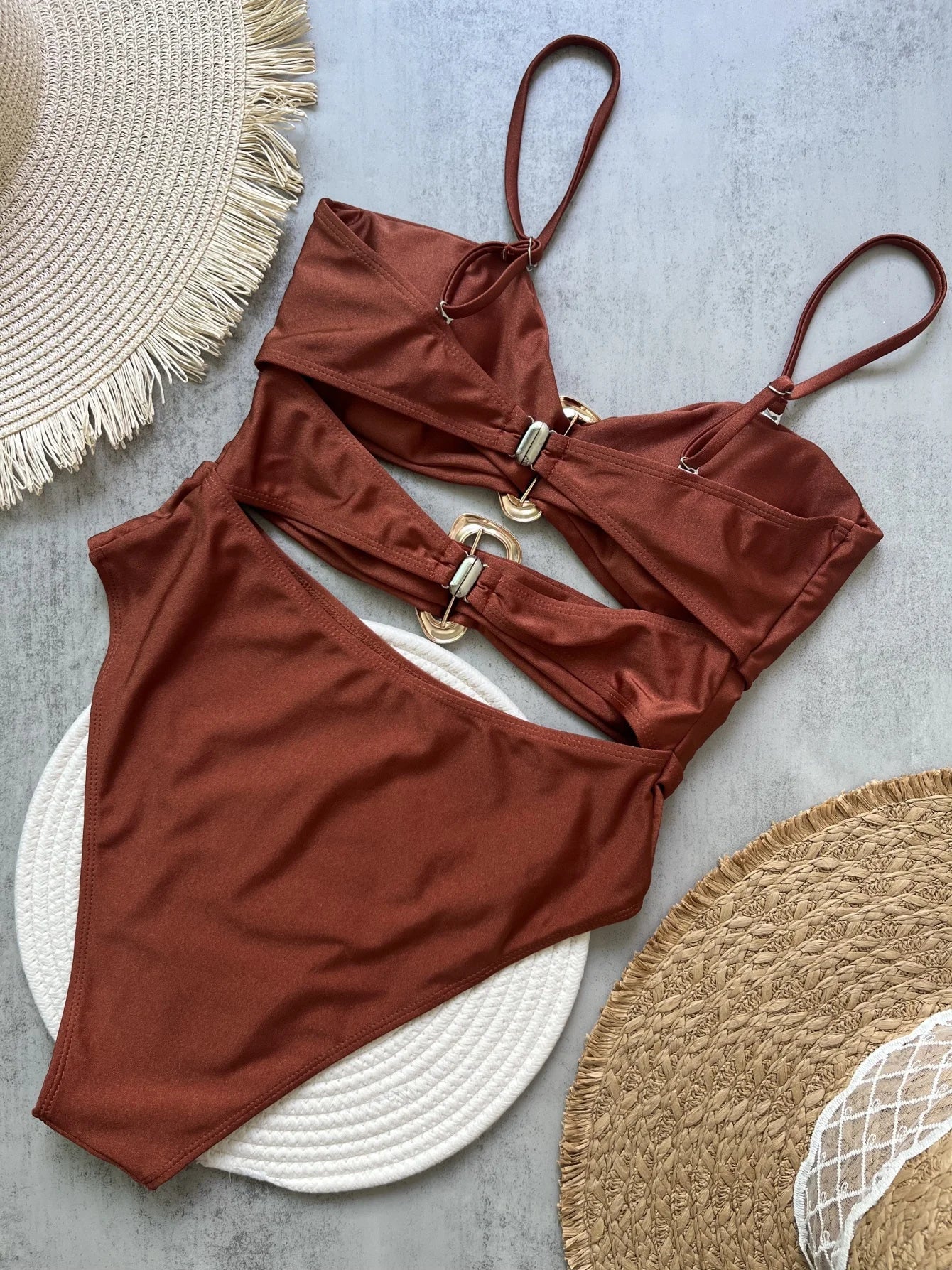 Light On Her Lips Monokini