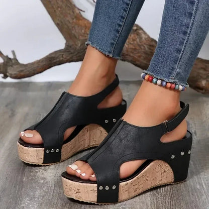 Static Crush Pump Sandals