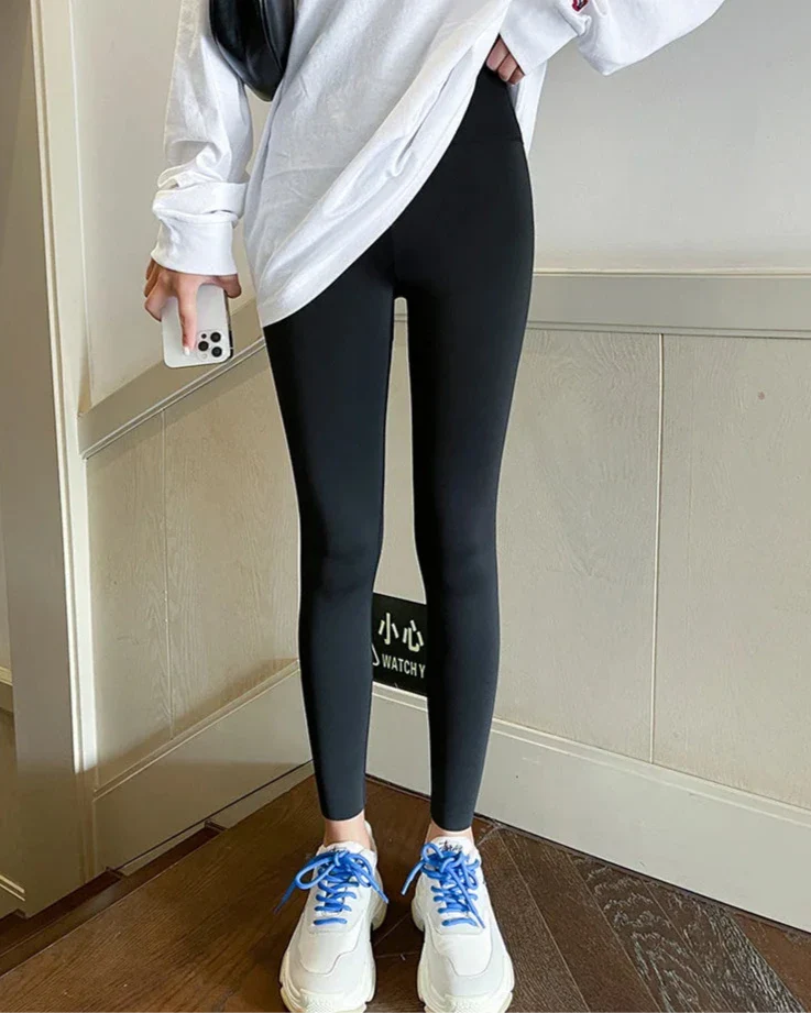 We Own The Night Legging