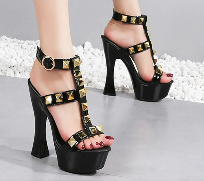 Venom Vixen Pump Sandals