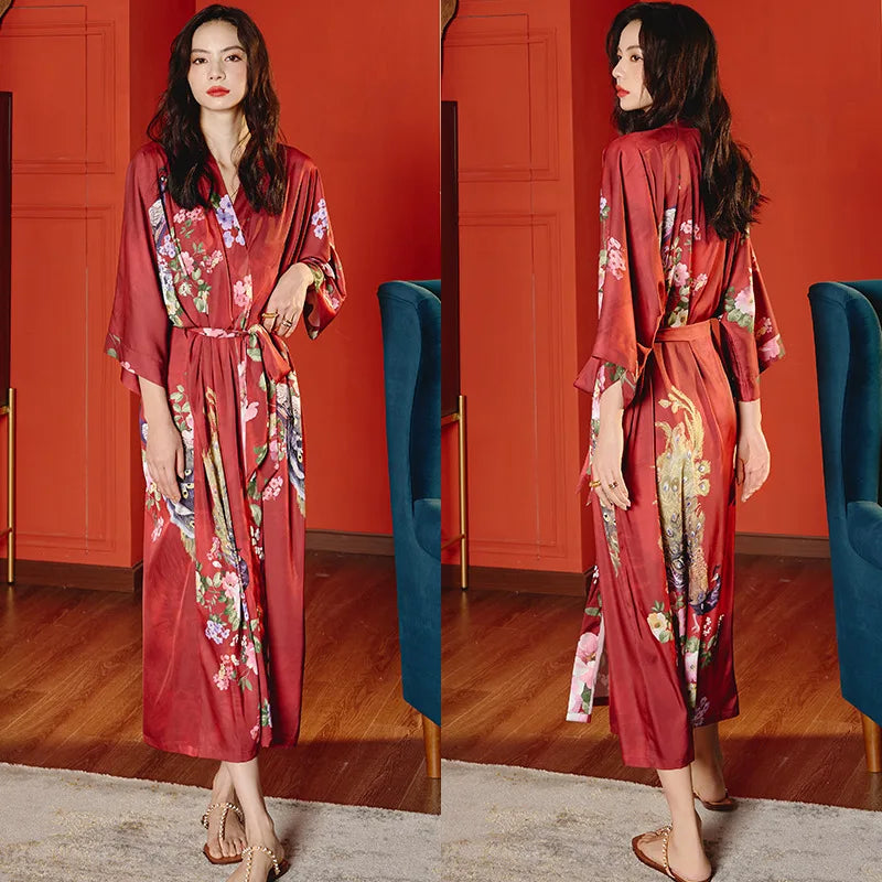 Snooze Crown Sleeping Robe