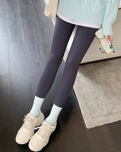 Sunday Morning Kisses Leggings