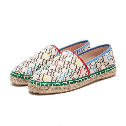 Letter Geometric Pattern Flat Loafers