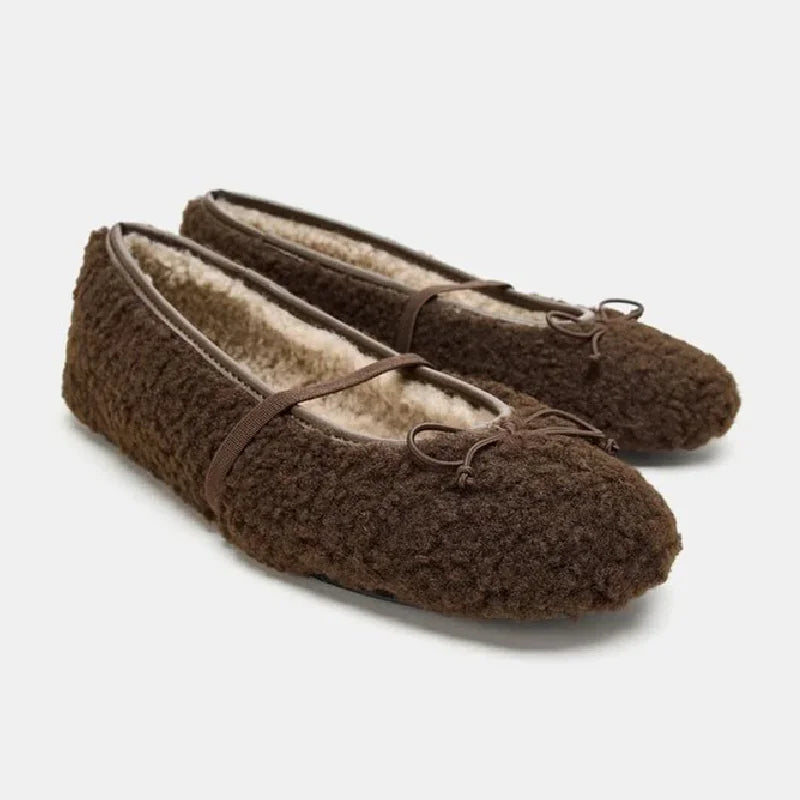 Beautifully Unavailable Flat Shoes