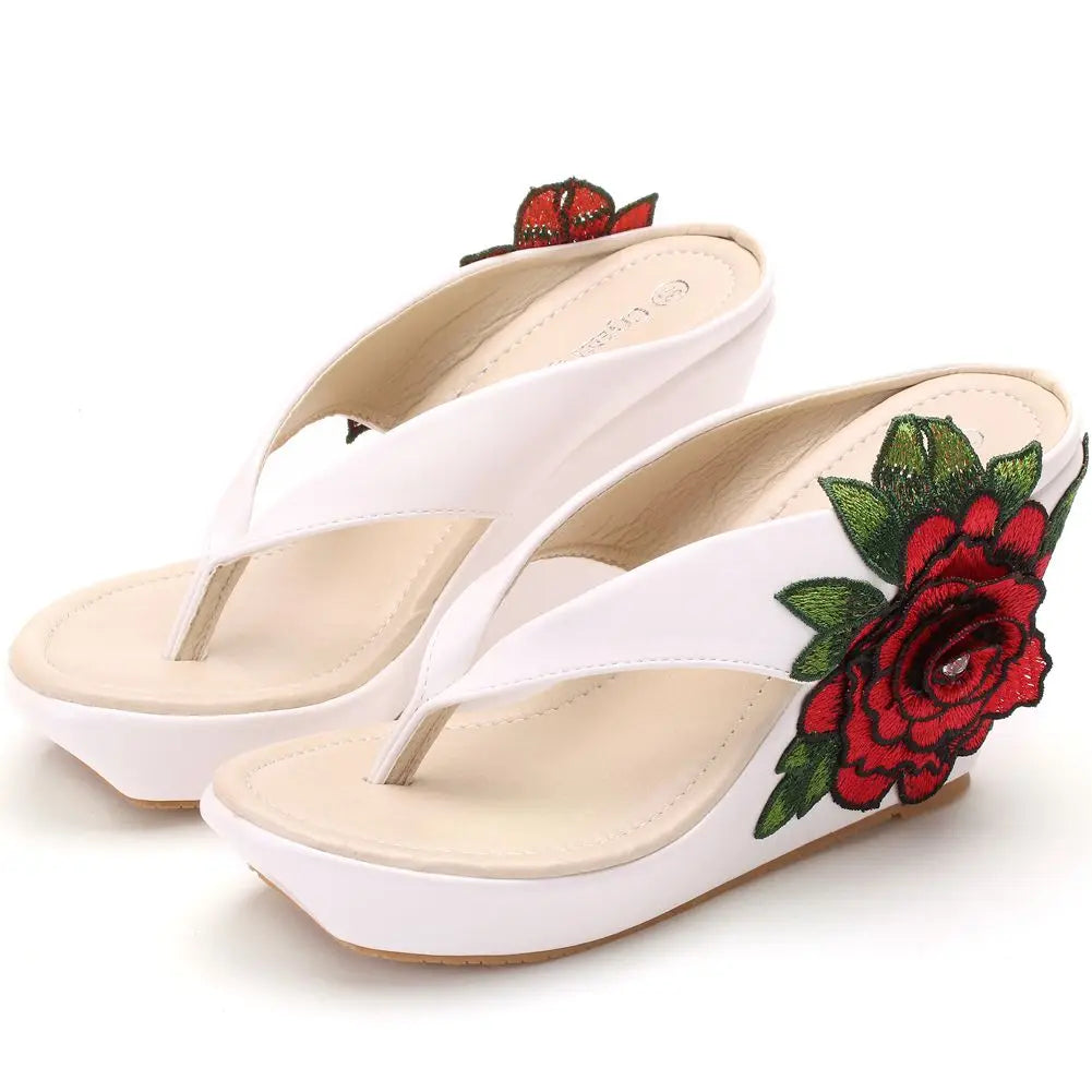 Run Free Run Wild Wedges Sandals
