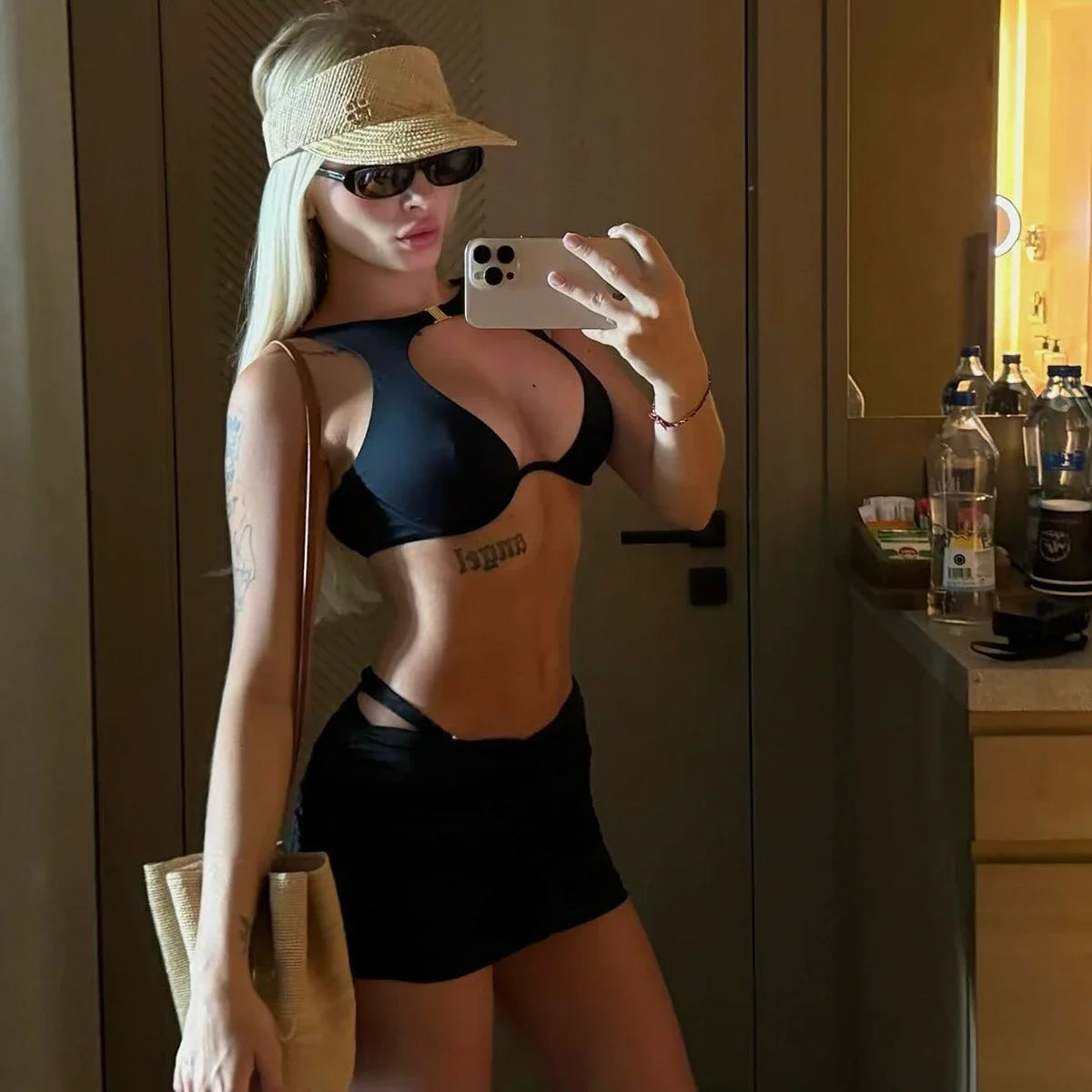 Black Hollow 3-Pieces Bikini Set