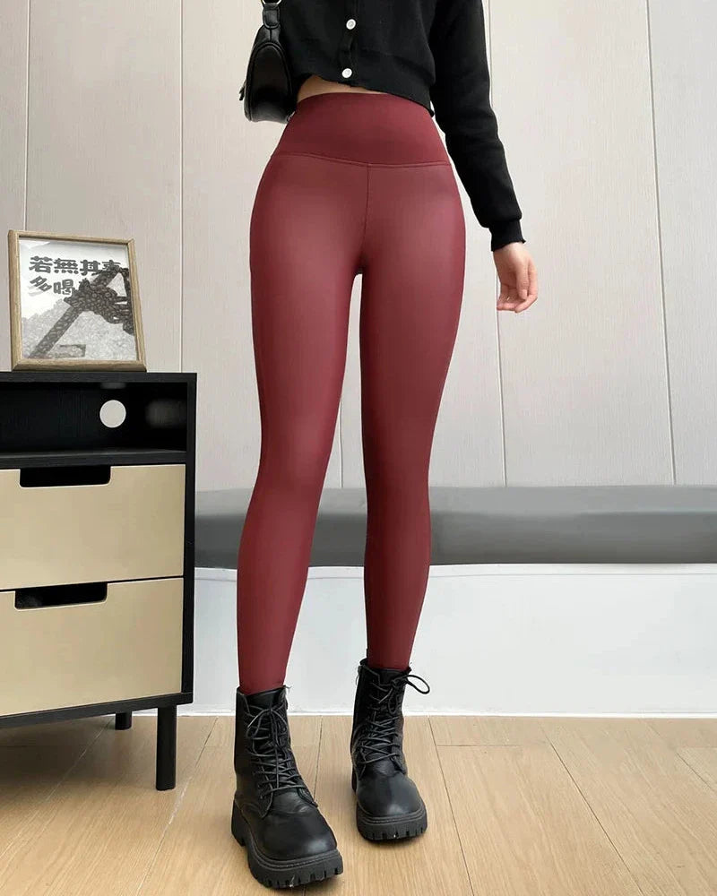 Feel The Club Leggings