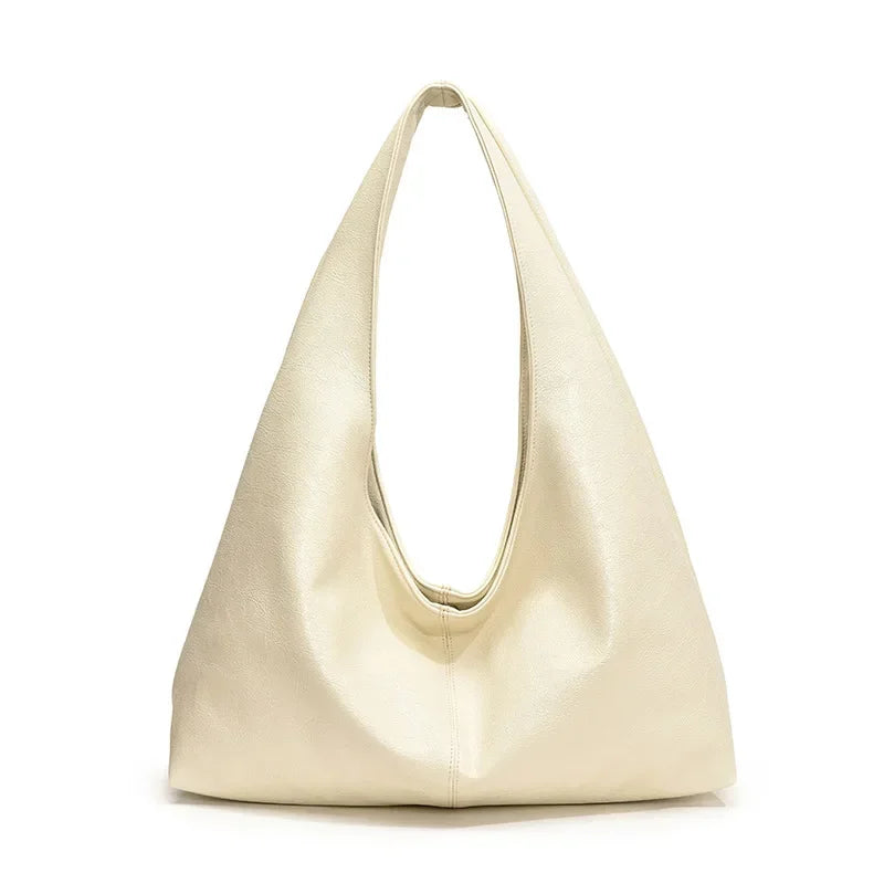 Her Calm Ending Shoulder Bag