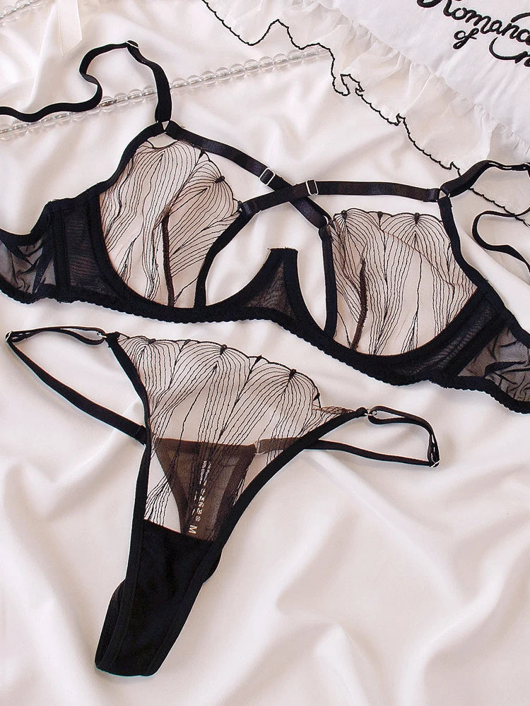 Junk In My Mind Bra Set