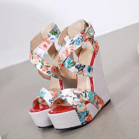 Just The Lonely Talking Wedges Sandals