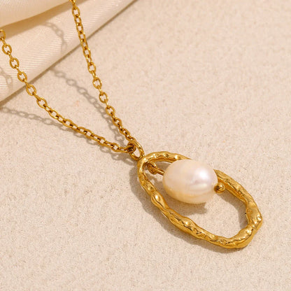 Dripping In Gold Pendant Necklace