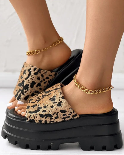 Drama Doll Platform Sandals