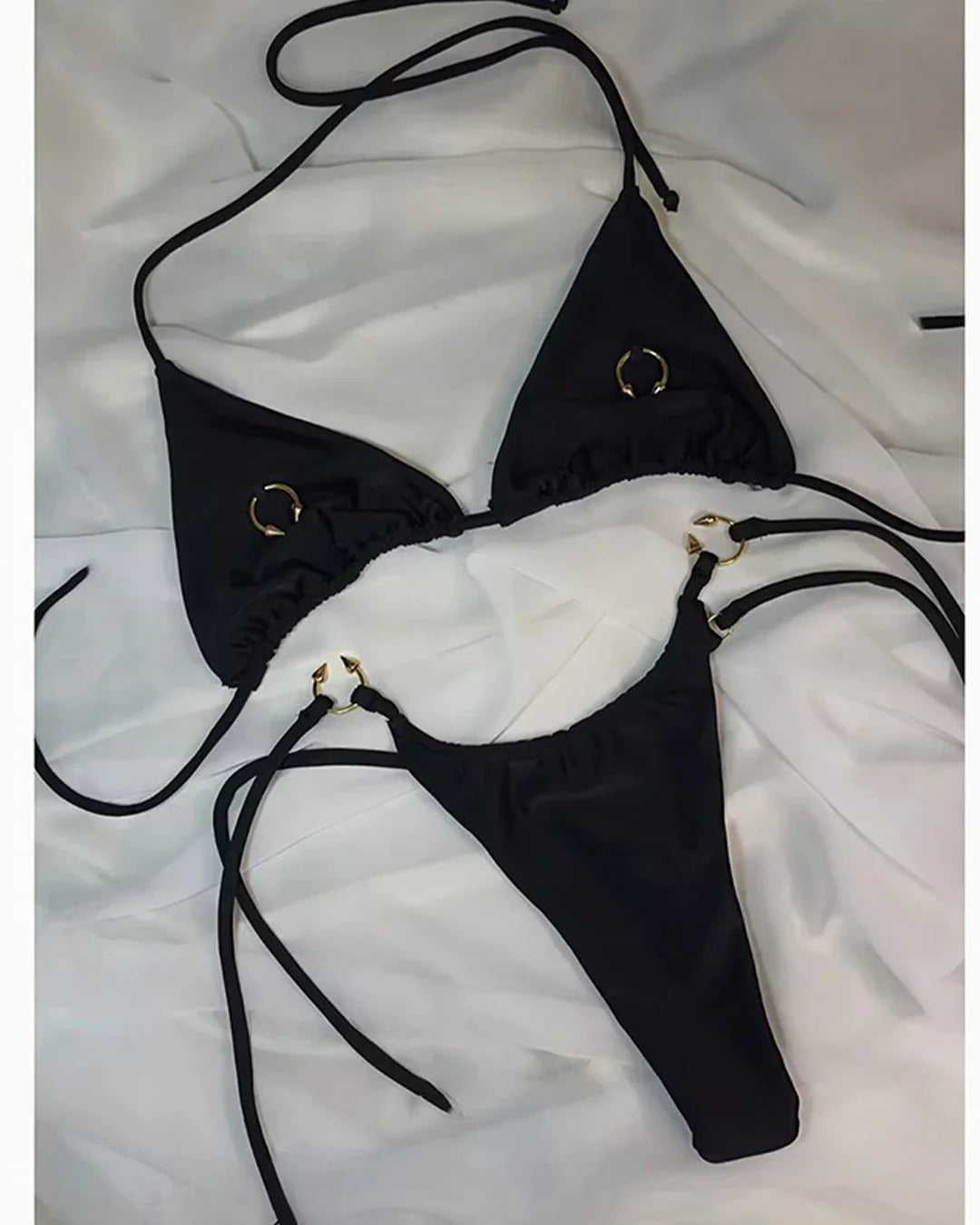 Black Minimalist Ring Decor Bikini