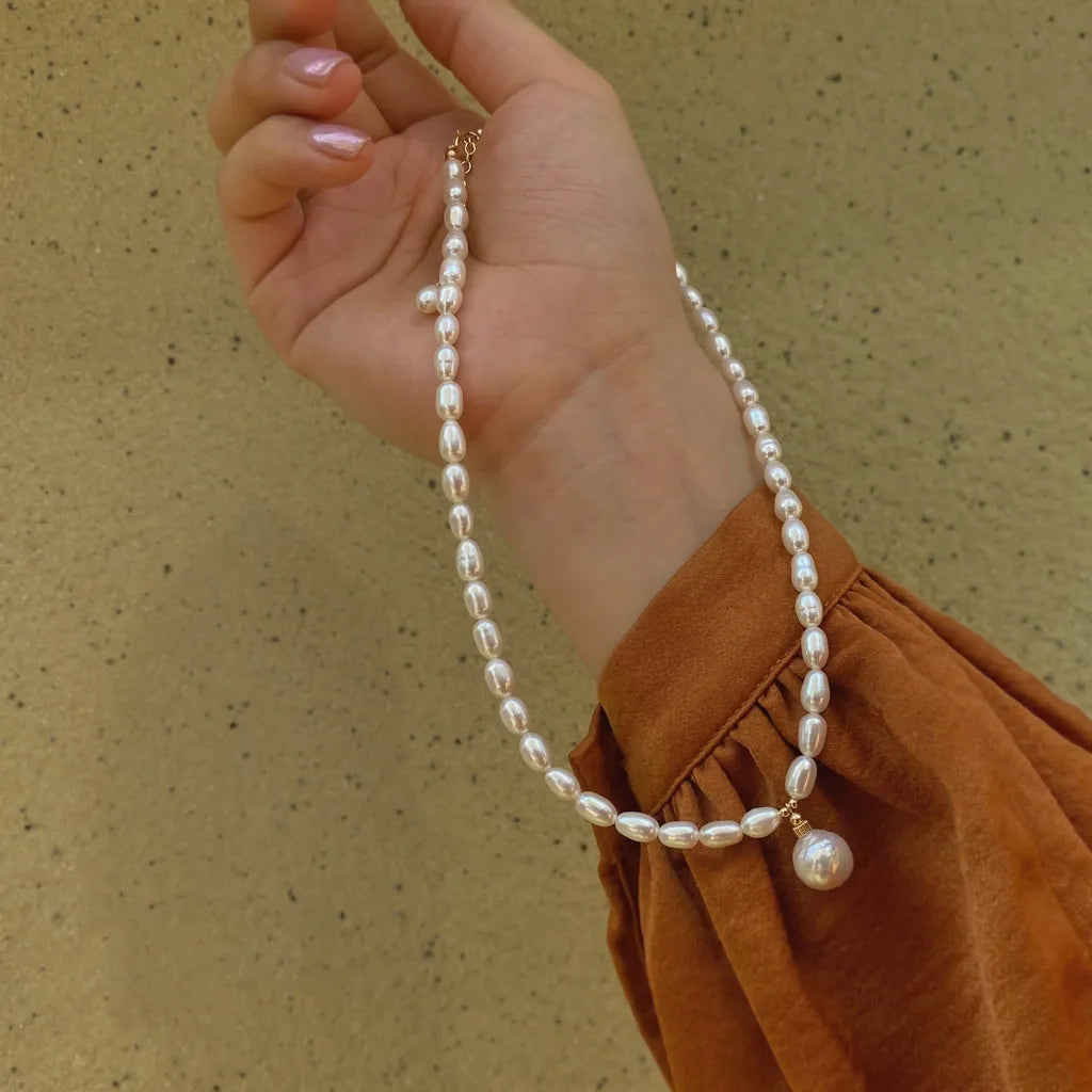 Hearts Don’t Lie Pearl Necklace