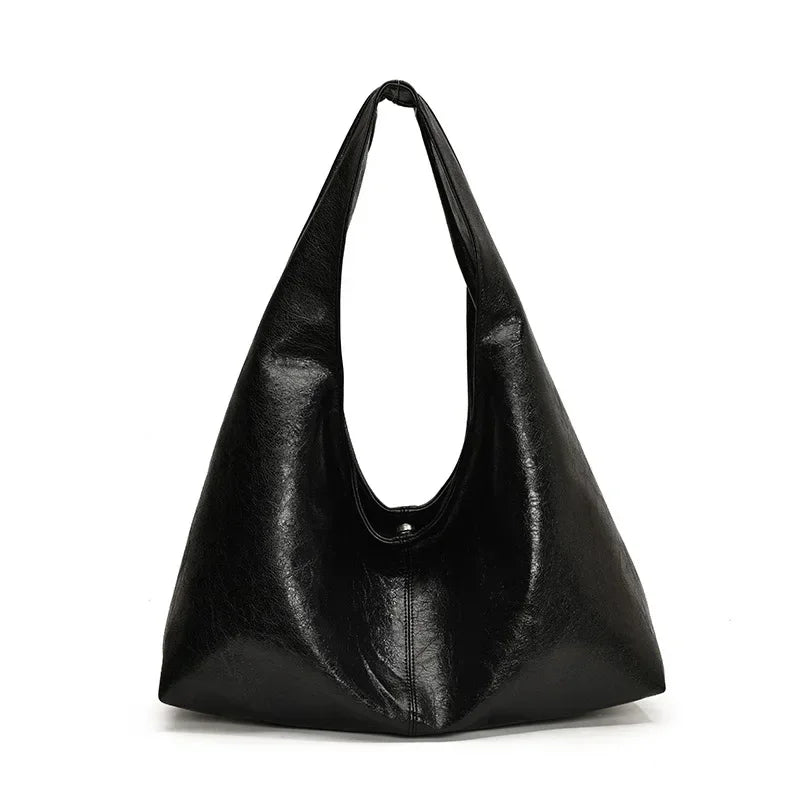 Her Calm Ending Shoulder Bag