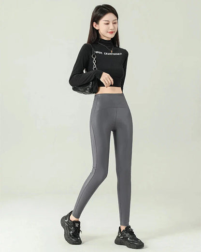 Back On Christmas Leggings