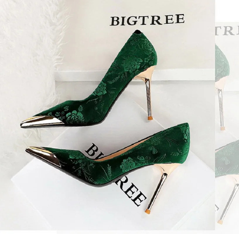 Glittering Gaze Stiletto Heels