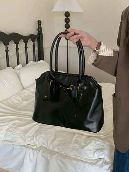 The Woman Decides Shoulder Bag