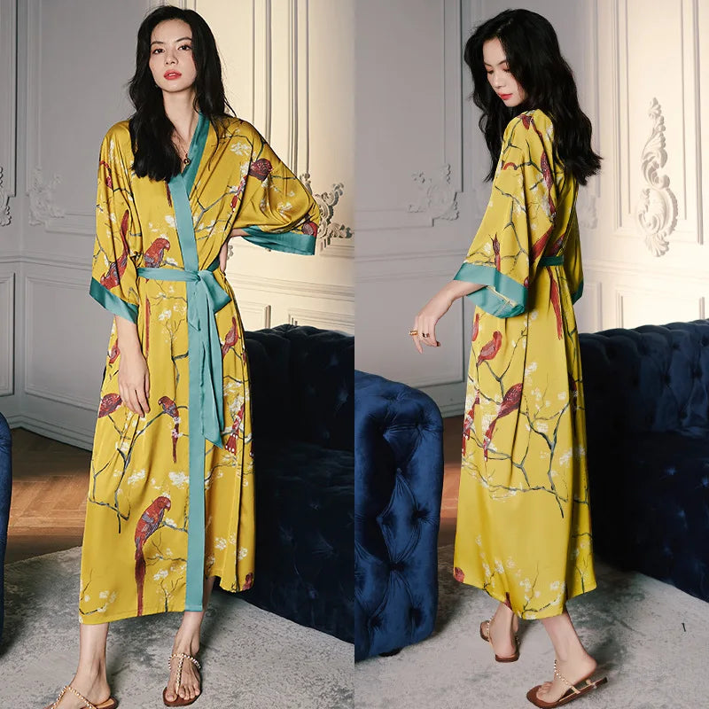 Snooze Crown Sleeping Robe