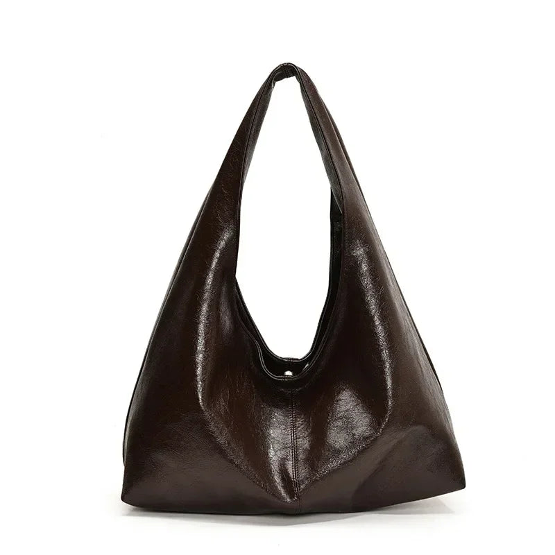 Her Calm Ending Shoulder Bag