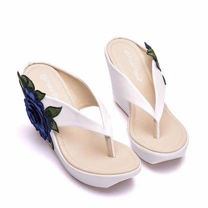 Run Free Run Wild Wedges Sandals