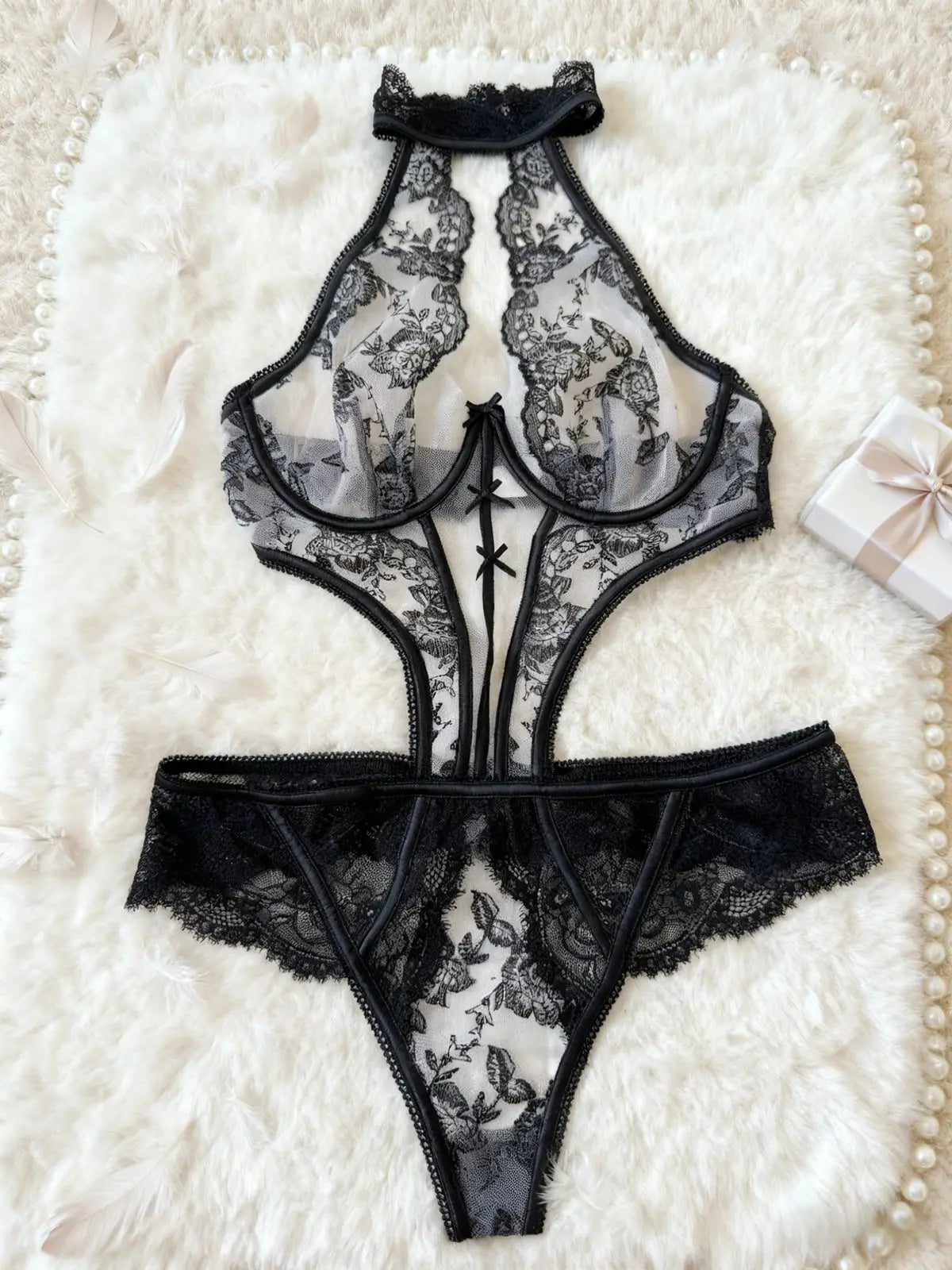 Floral Embroidery Coquettish Teddies