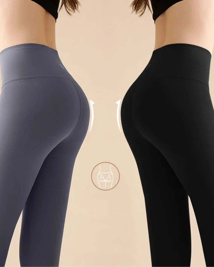 Still Feelin' Myself Legging