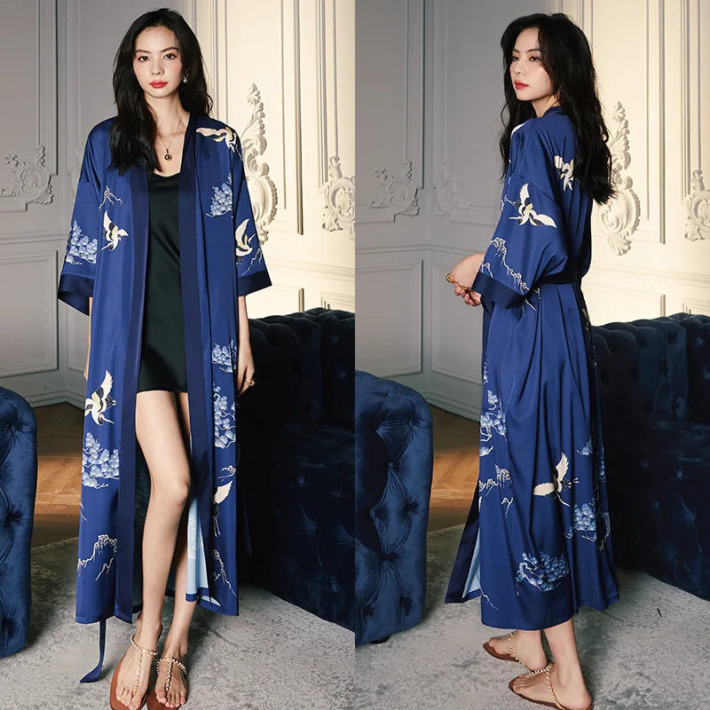 Snooze Crown Sleeping Robe