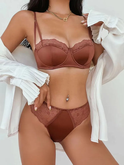 She's So Flirtatious Bra Set