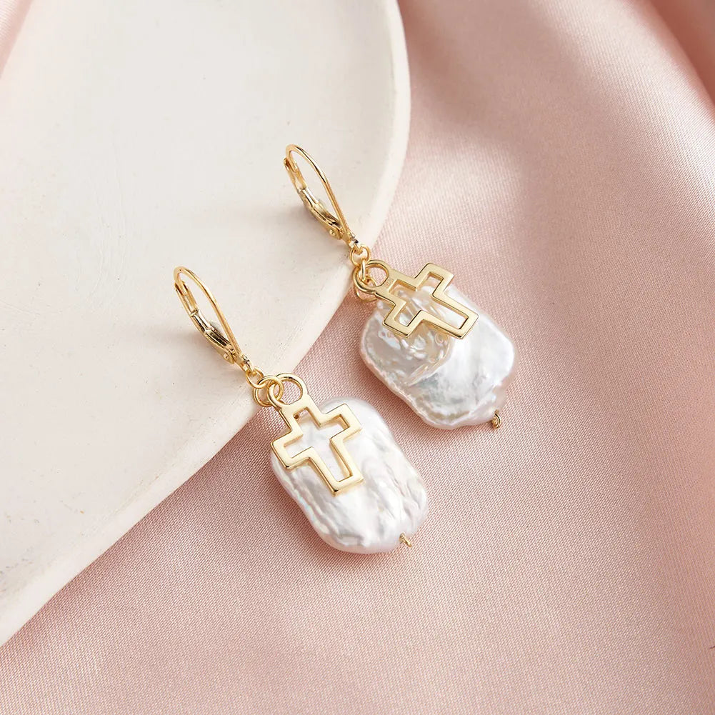 Last Kiss Still Pendant Necklace Set