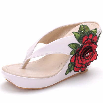 Run Free Run Wild Wedges Sandals