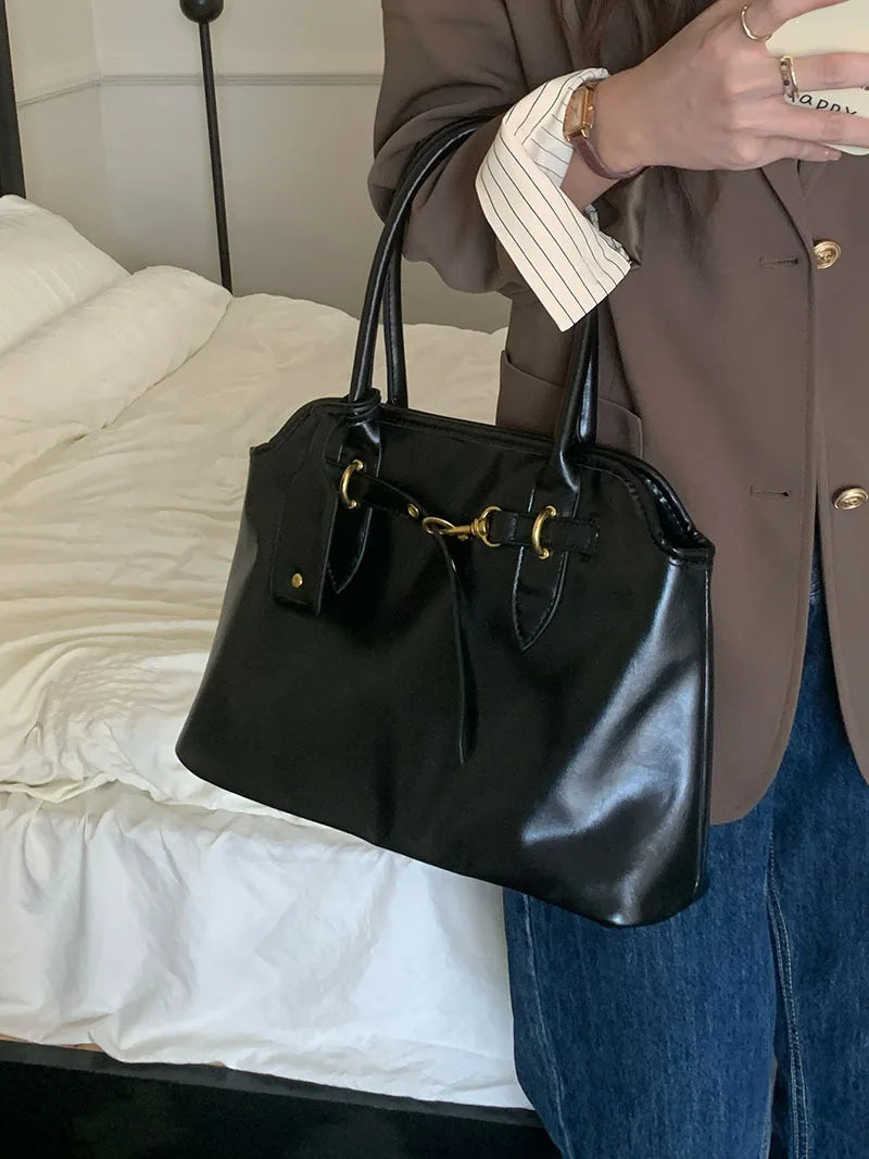 The Woman Decides Shoulder Bag