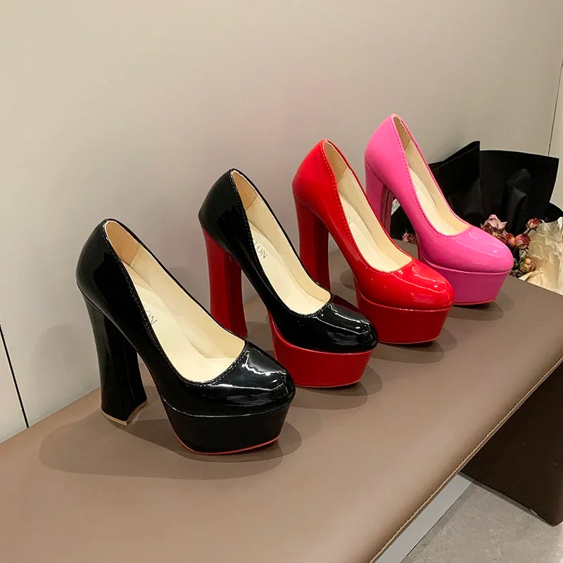 Hearts Alight Pump Shoes