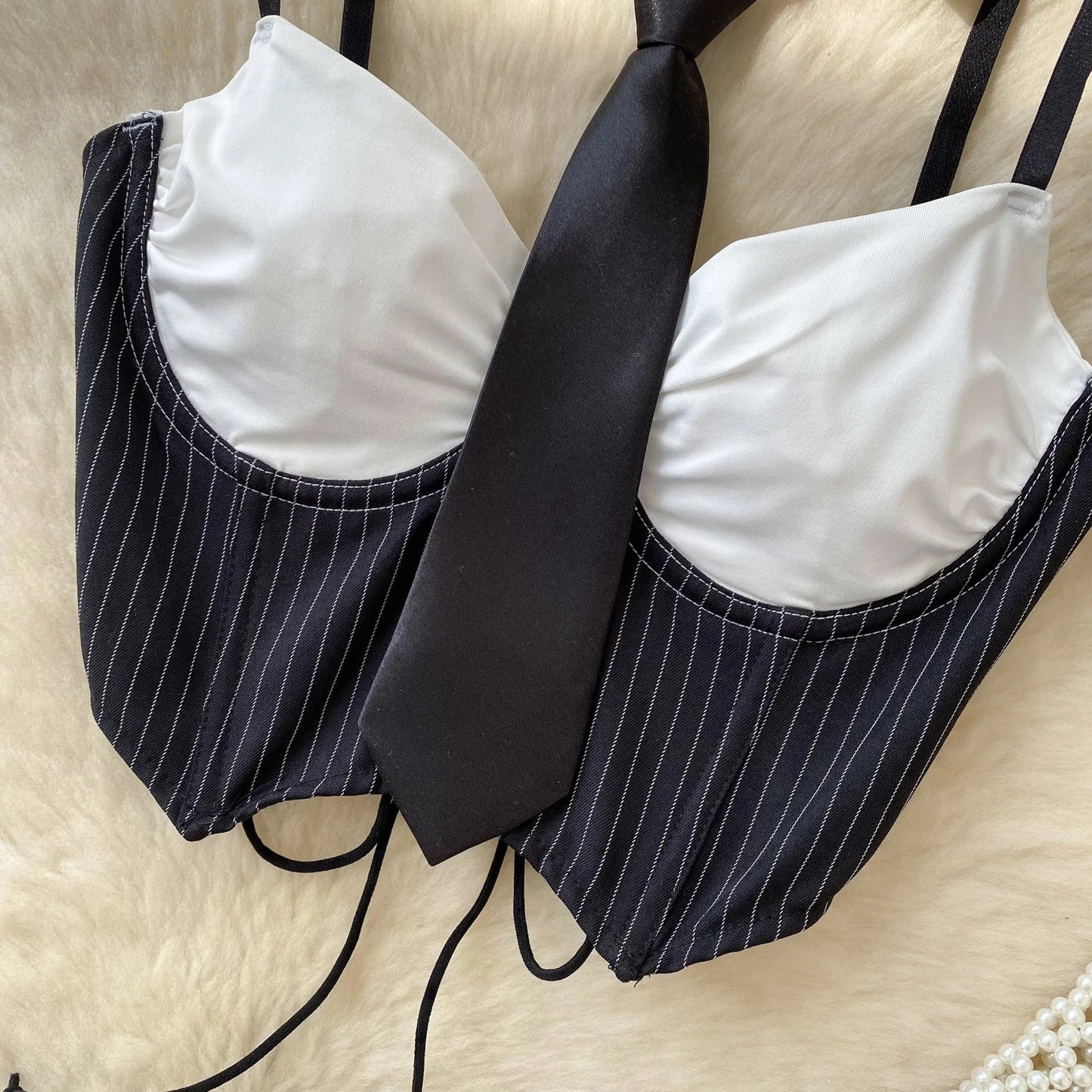Mode Kiss Crop Top